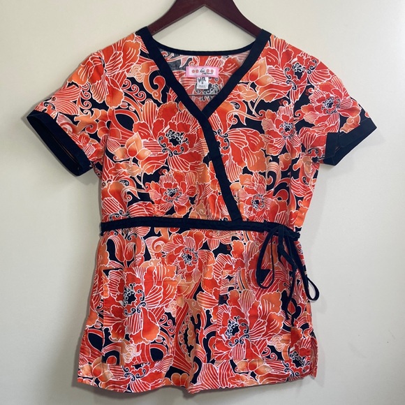 koi Tops Koi Womens Scrub Top Size Small Poshmark